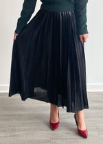 Elle Pleated Midi Skirt in Black