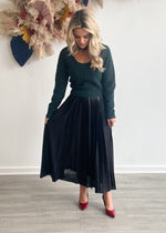 Elle Pleated Midi Skirt in Black